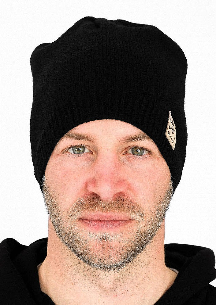 GORRO DE PUNTO NEGRO ST.PAULI